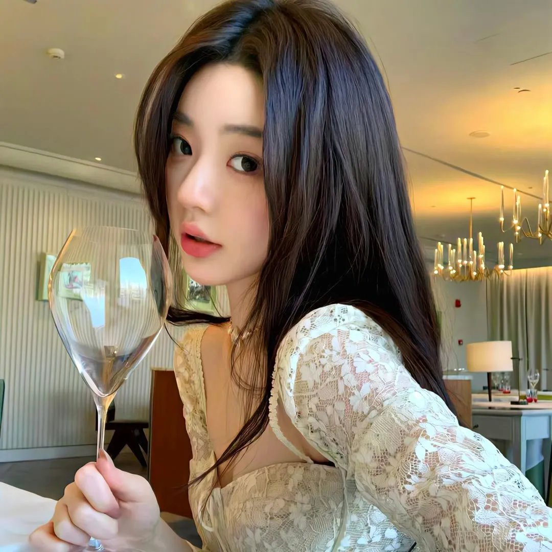 胶轮友艳福